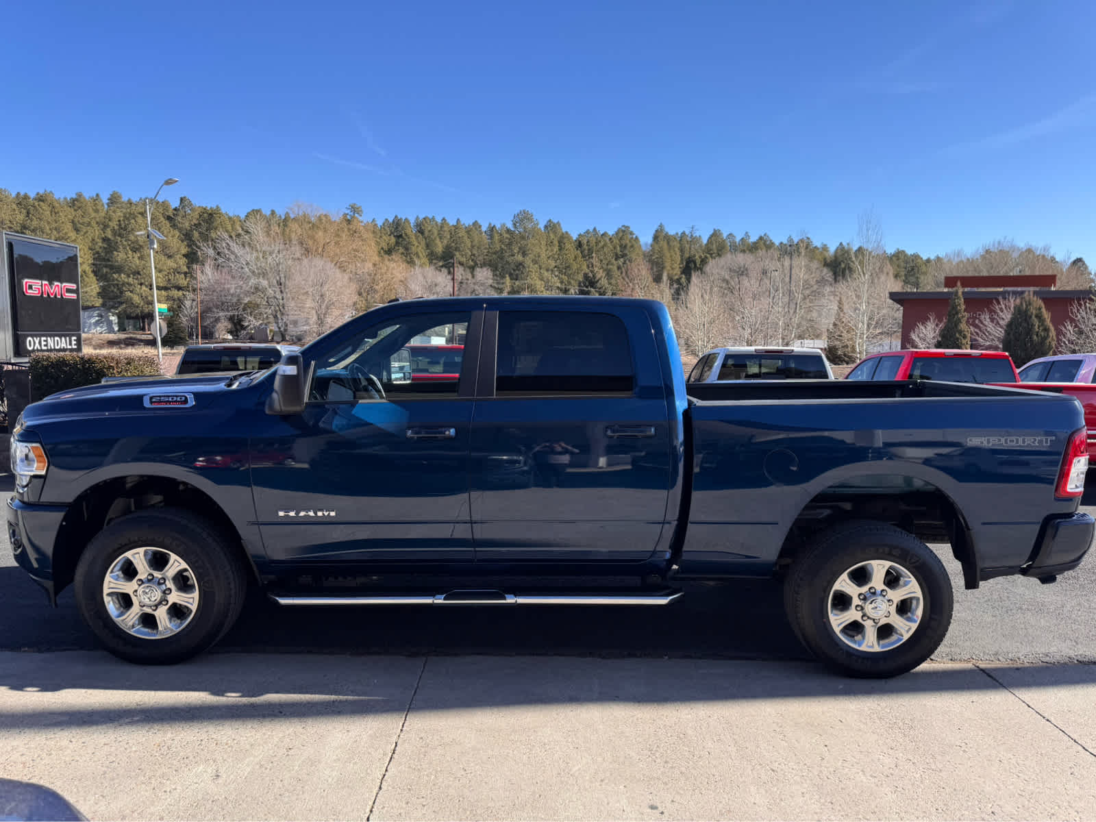 2024 RAM 2500 Big Horn 4x4 Crew Cab 64 Box