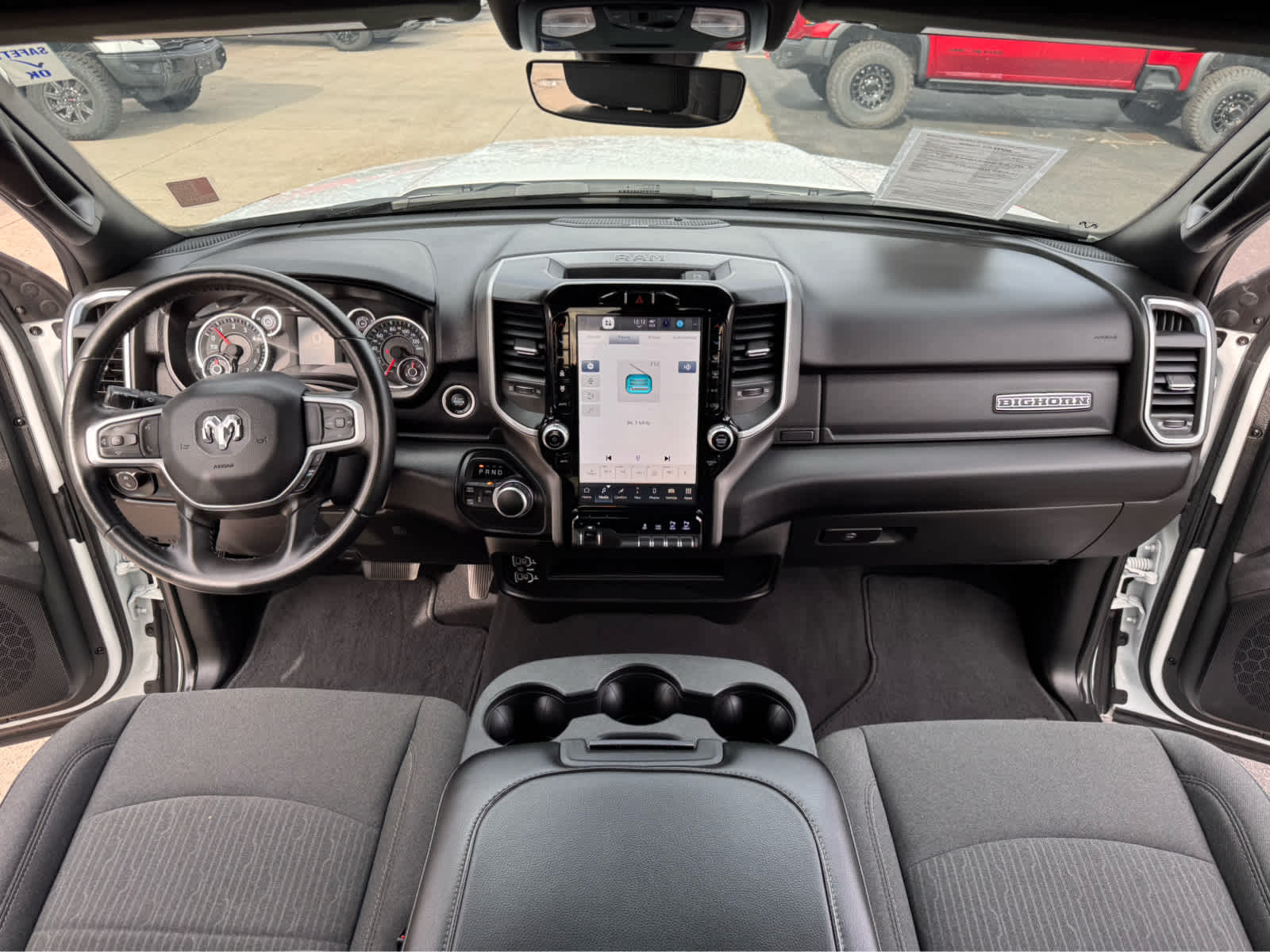 2024 RAM 2500 Big Horn 4x4 Crew Cab 64 Box