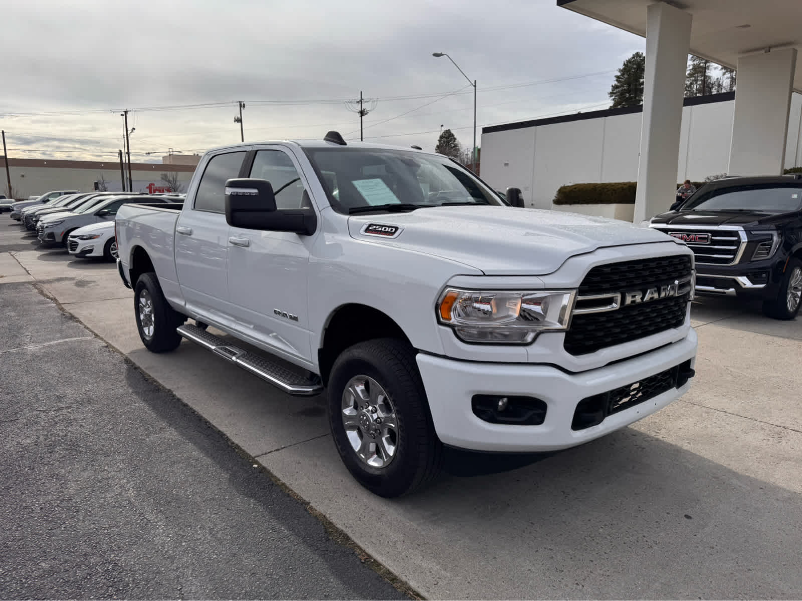2024 RAM 2500 Big Horn 4x4 Crew Cab 64 Box
