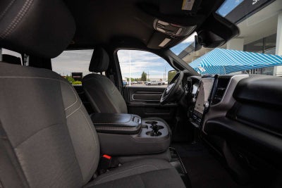 2026 RAM 2500 Big Horn 4x4 Crew Cab 64 Box