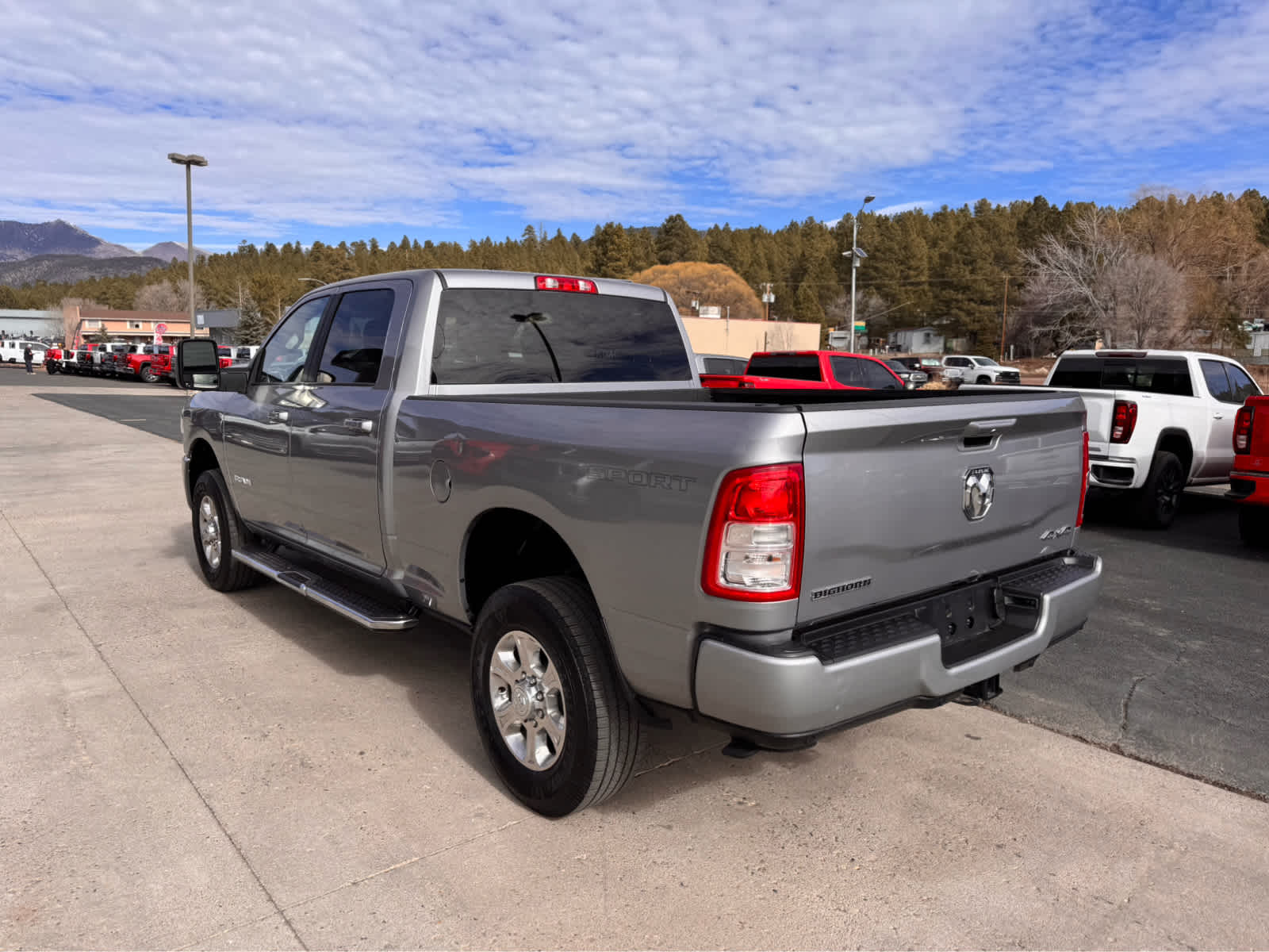 2024 RAM 2500 Big Horn 4x4 Crew Cab 64 Box