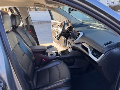 2023 GMC Terrain FWD 4dr SLT