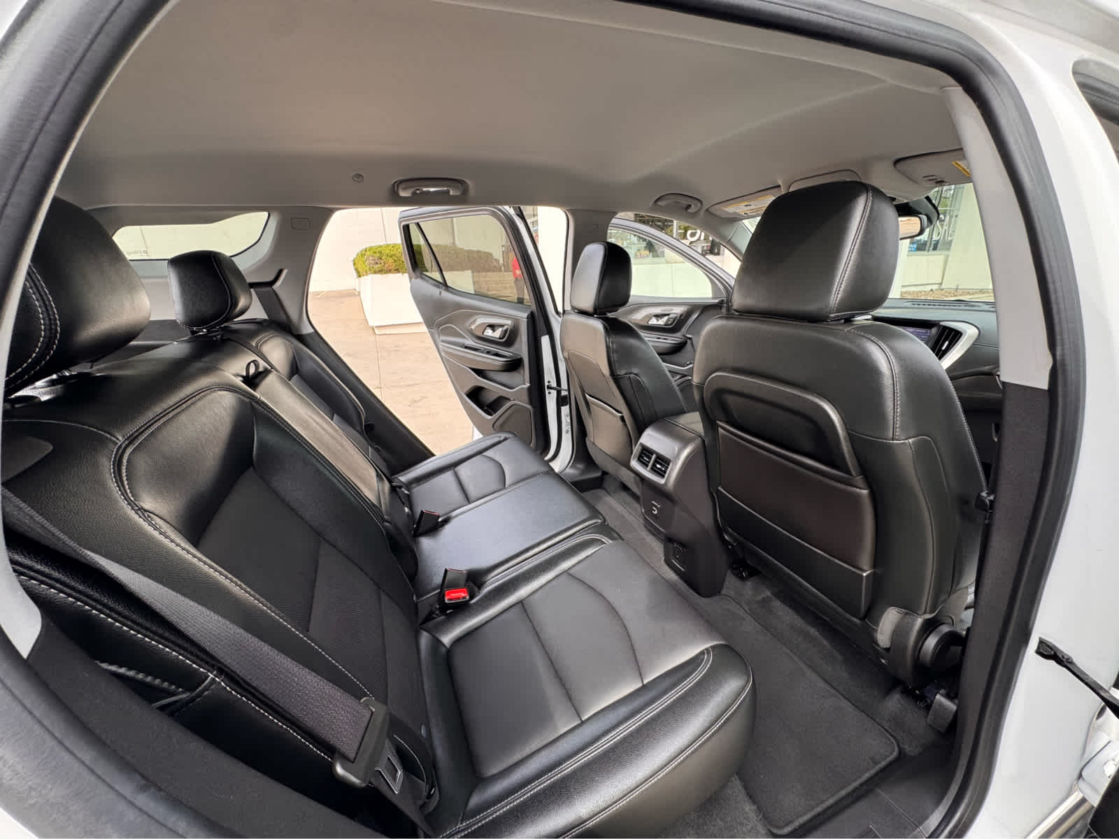 2024 GMC Terrain AWD 4dr SLT