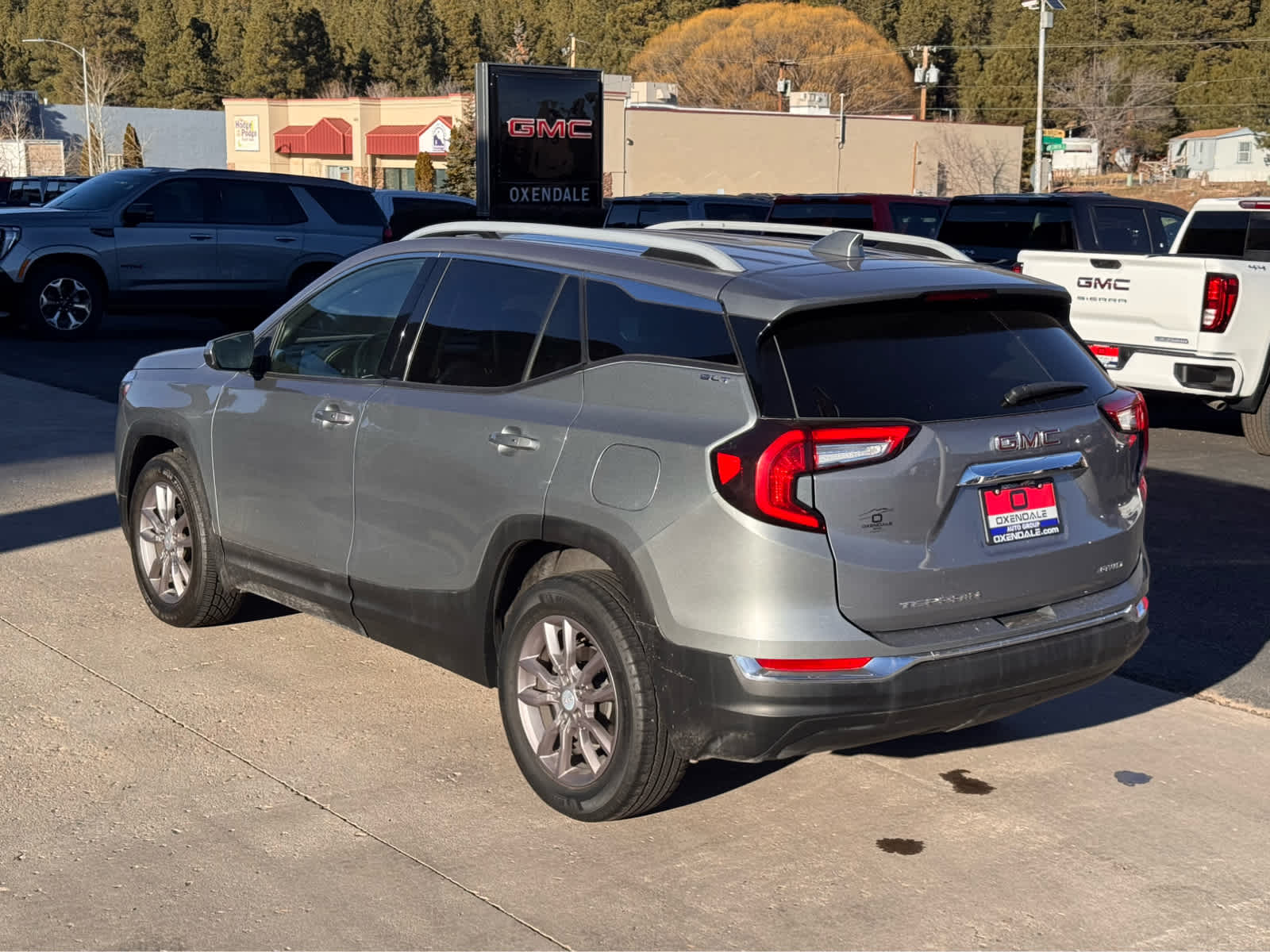 2023 GMC Terrain AWD 4dr SLT