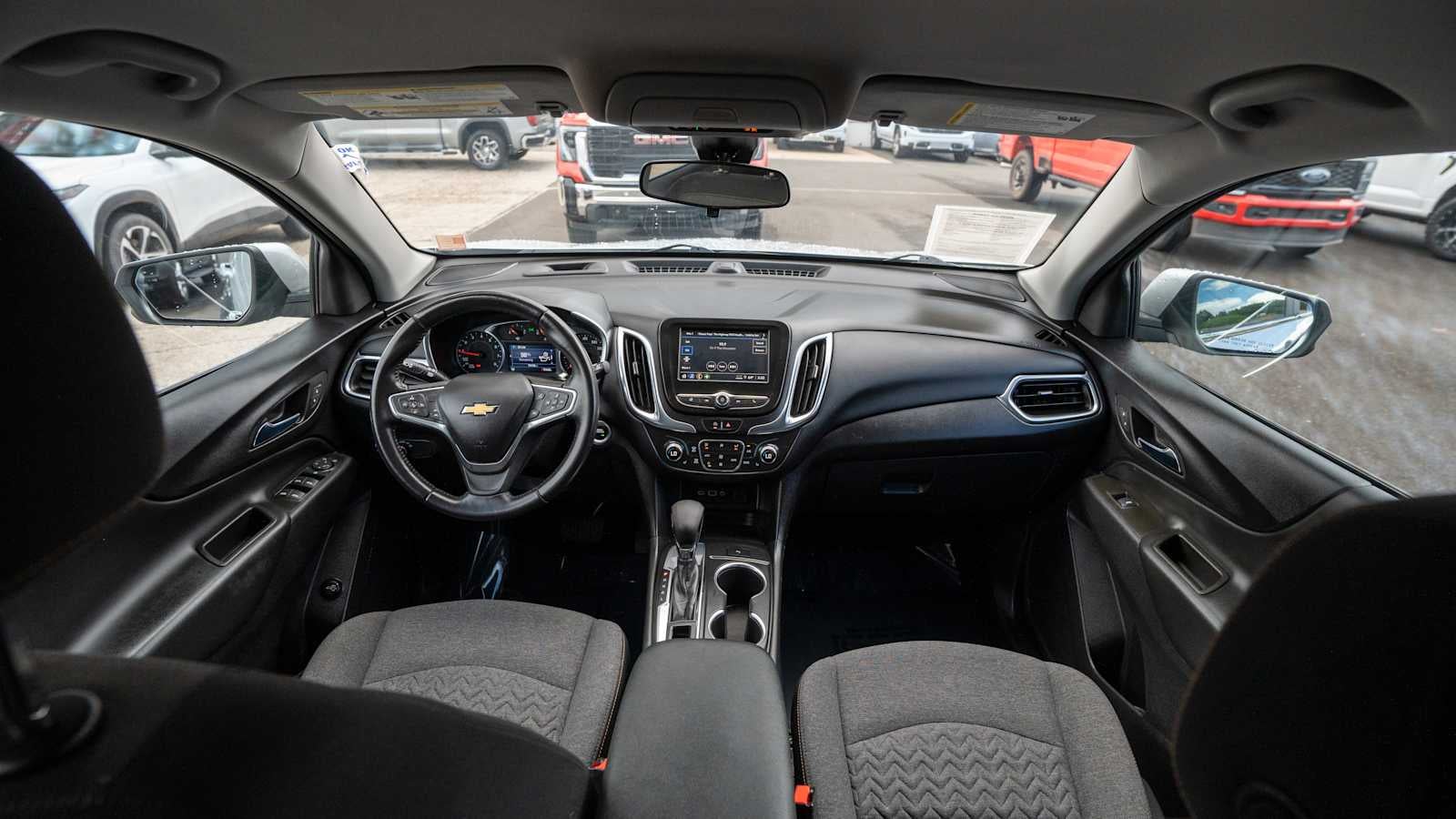 2022 Chevrolet Equinox FWD 4dr LT w/2FL