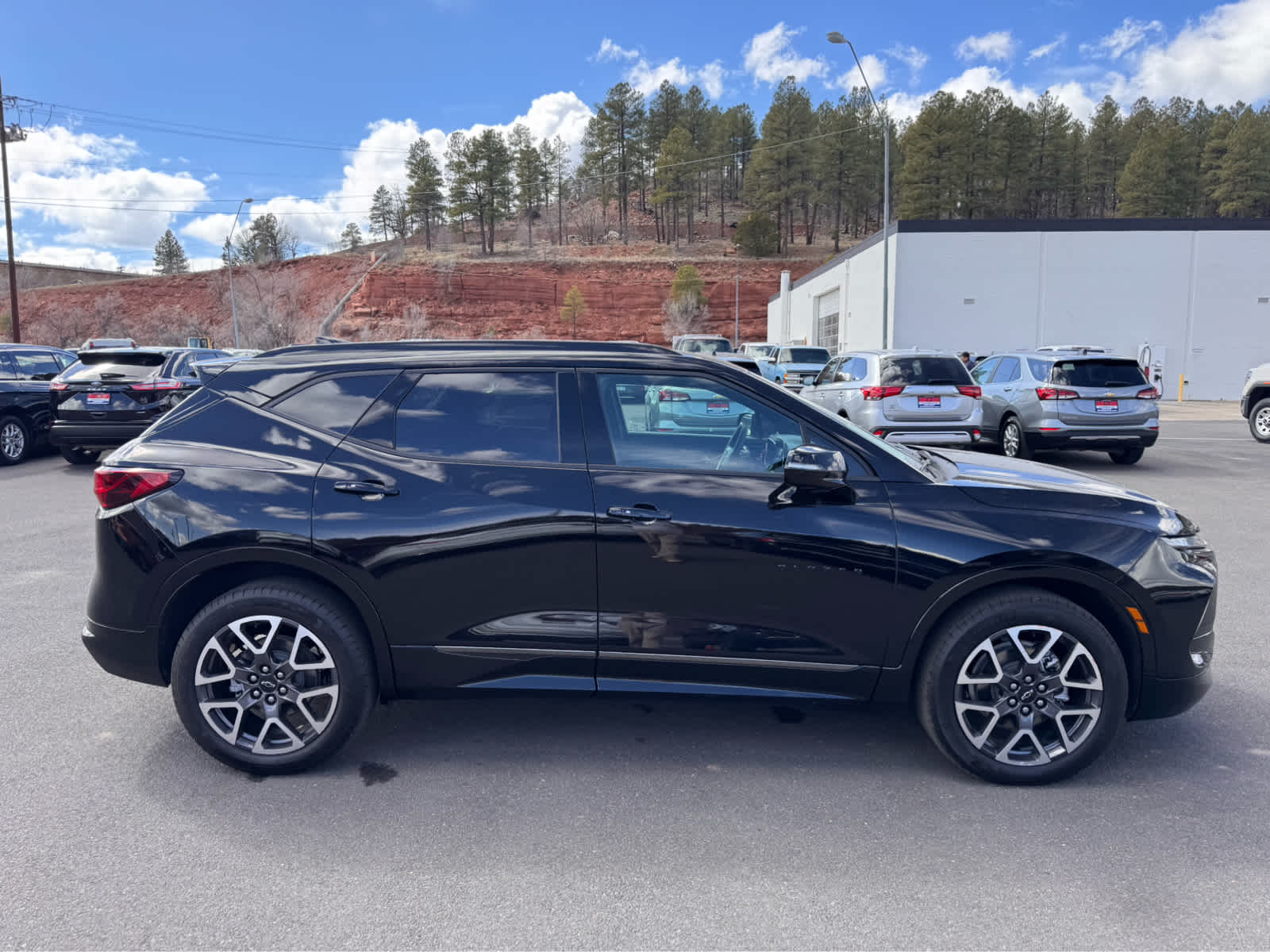 2025 Chevrolet Blazer AWD 4dr RS