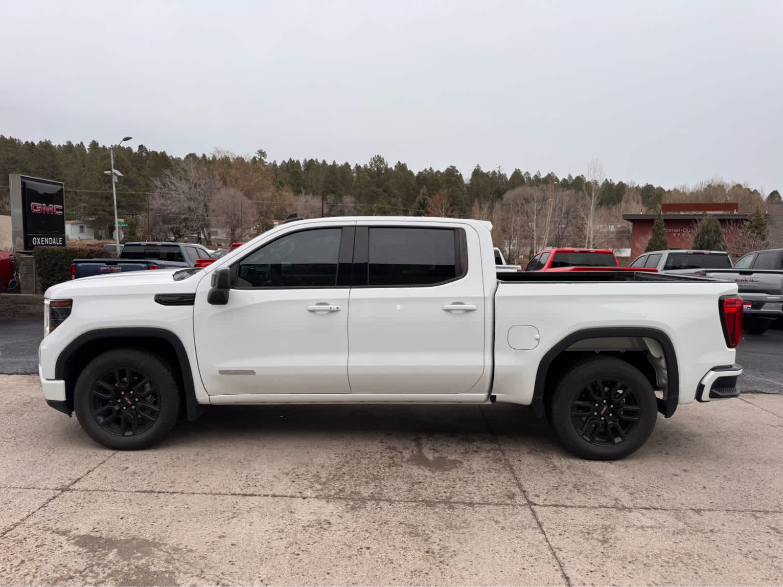 2023 GMC Sierra 1500 2WD Crew Cab 147 Elevation