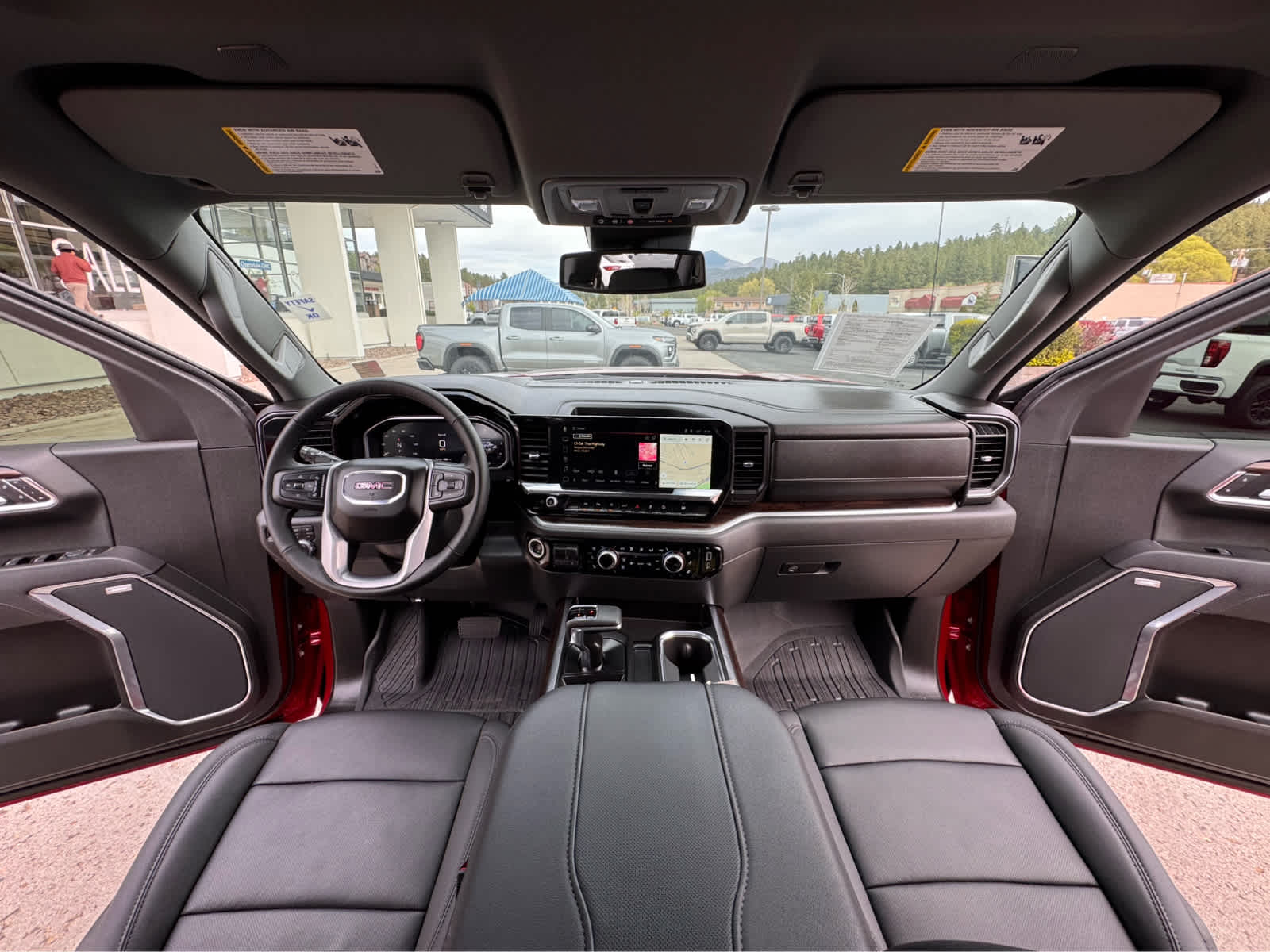 2026 GMC Sierra 1500 4WD Crew Cab 147 SLT