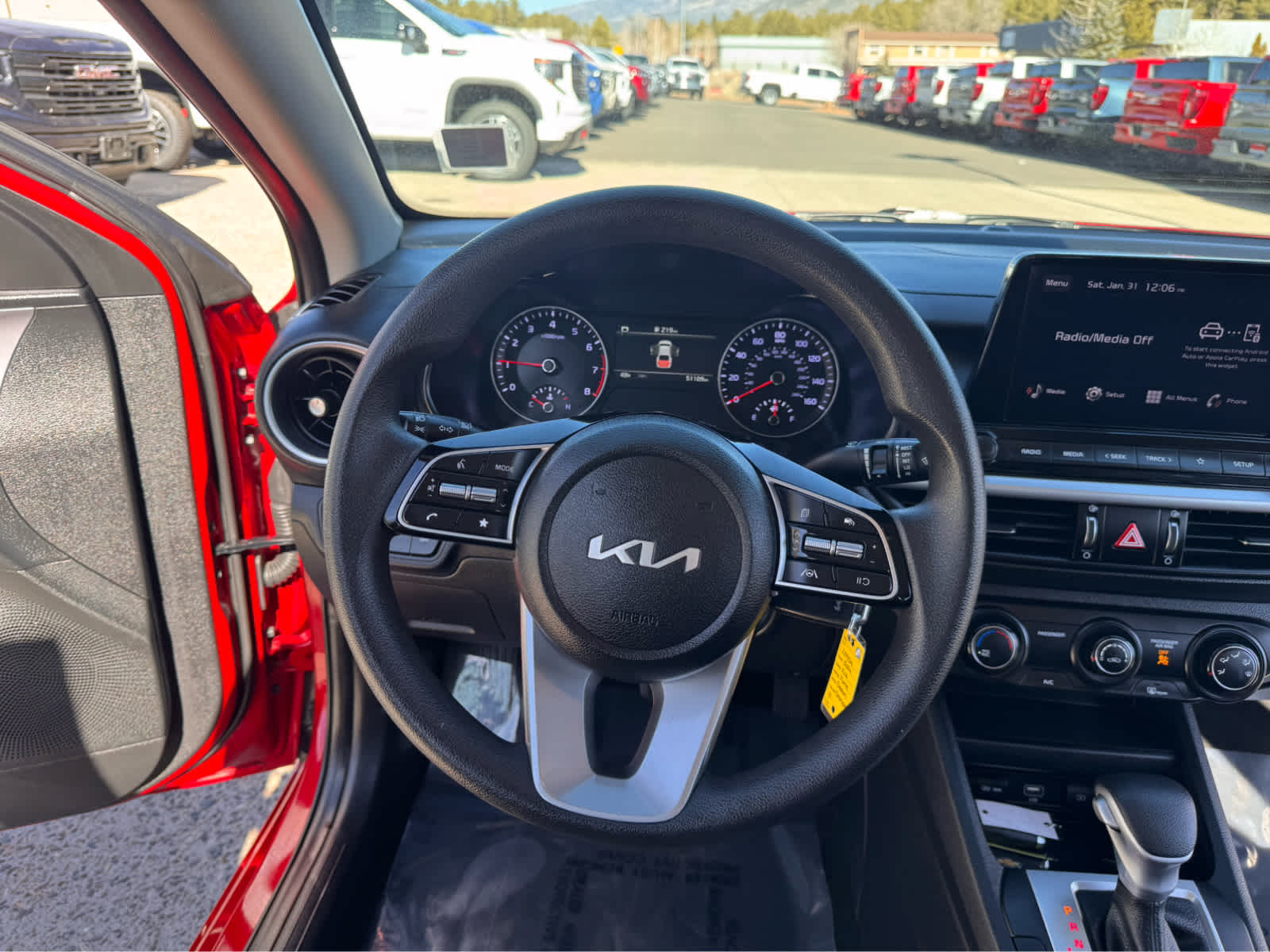 2024 Kia Forte LXS IVT