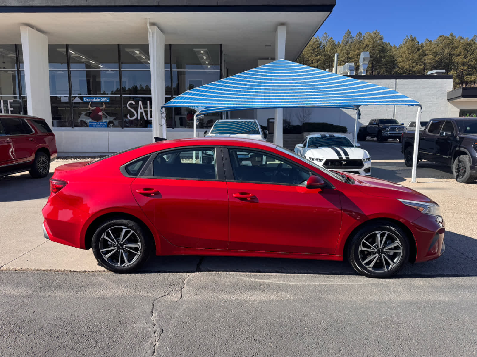 2024 Kia Forte LXS IVT