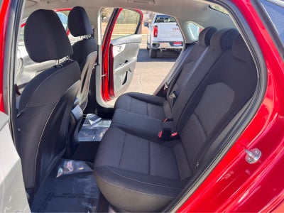 2024 Kia Forte LXS IVT