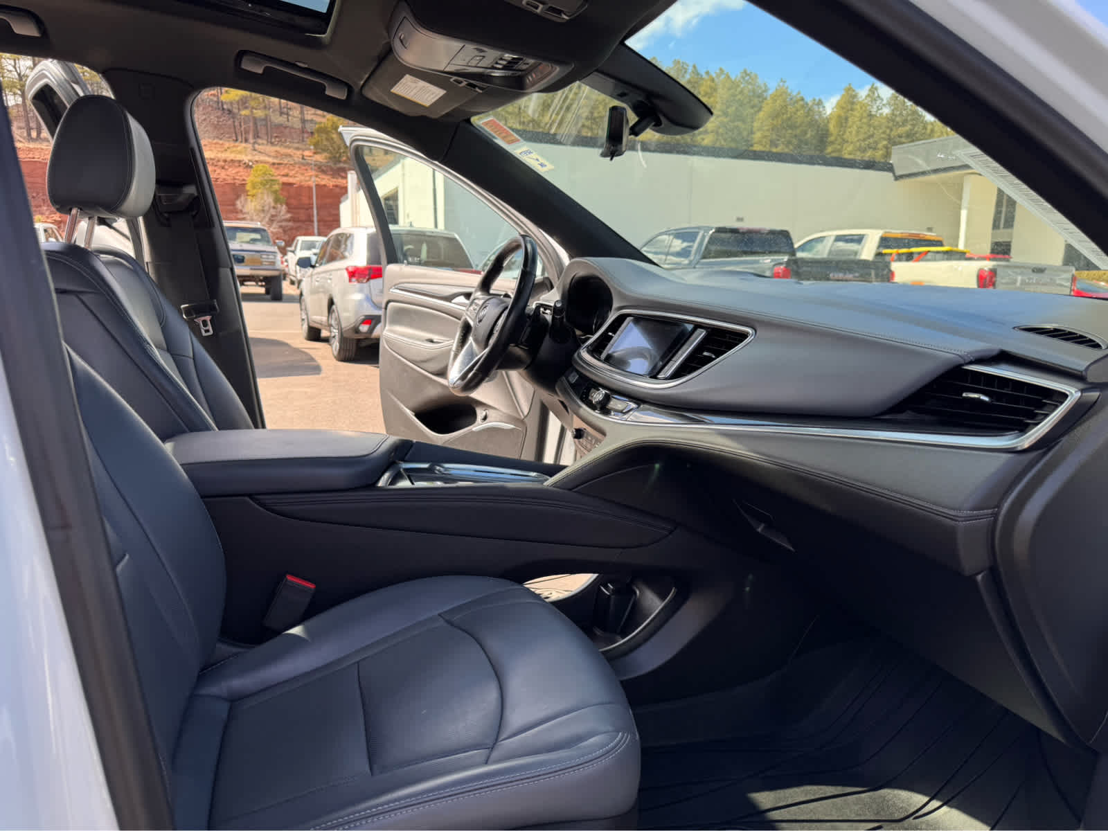 2022 Buick Enclave AWD 4dr Premium