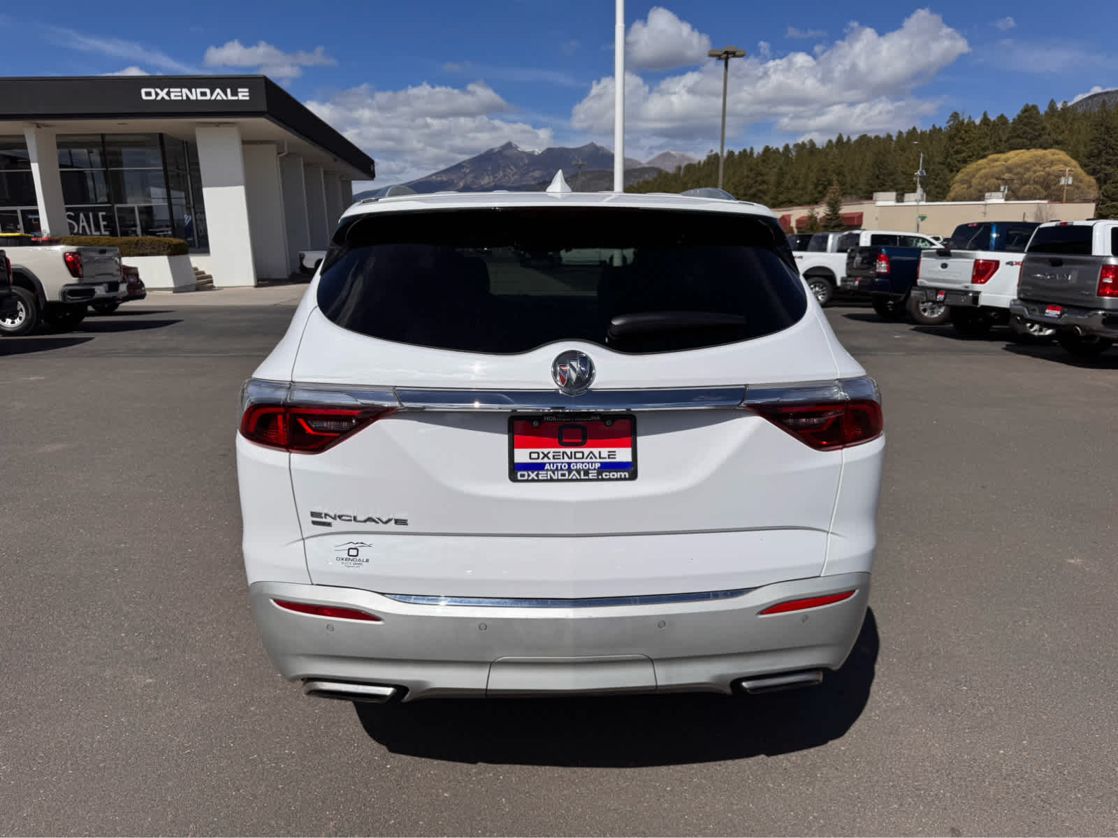 2022 Buick Enclave AWD 4dr Premium