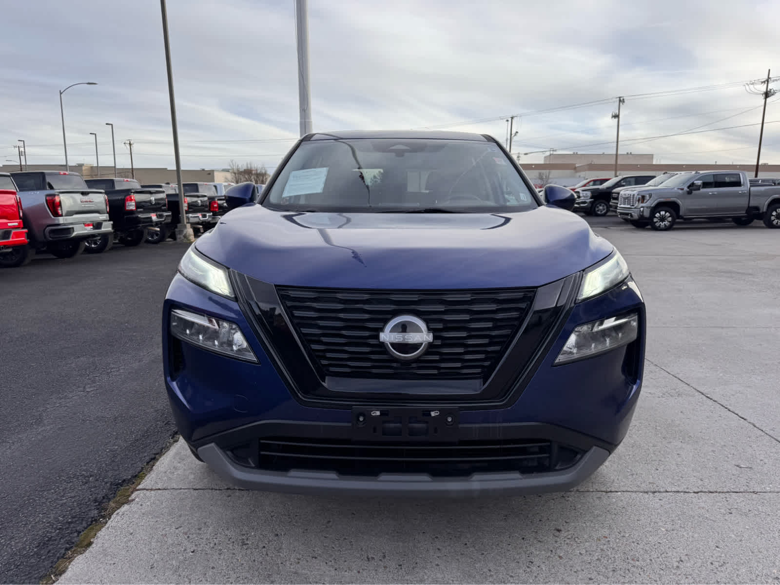 2023 Nissan Rogue AWD SV