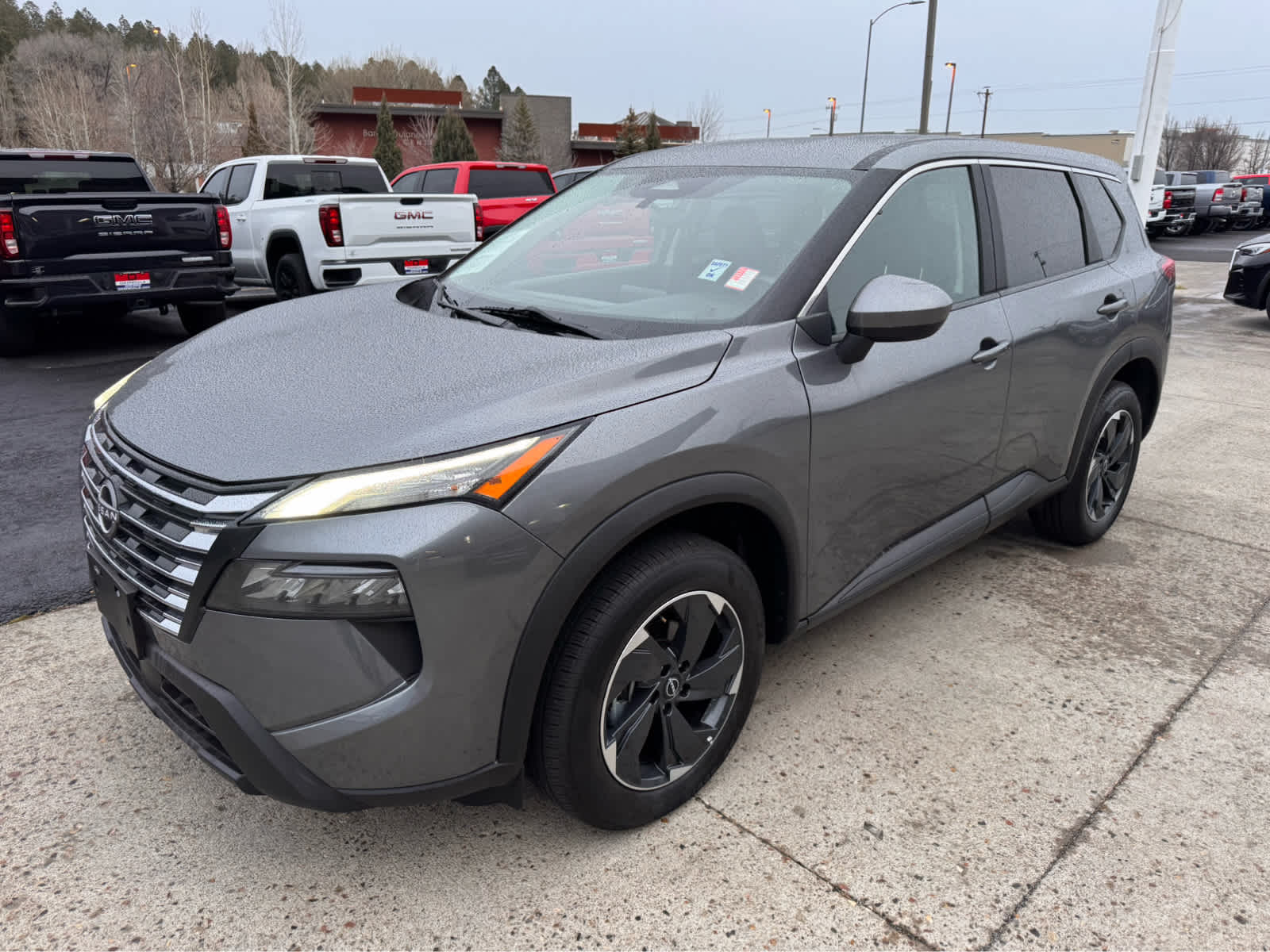 2024 Nissan Rogue SV