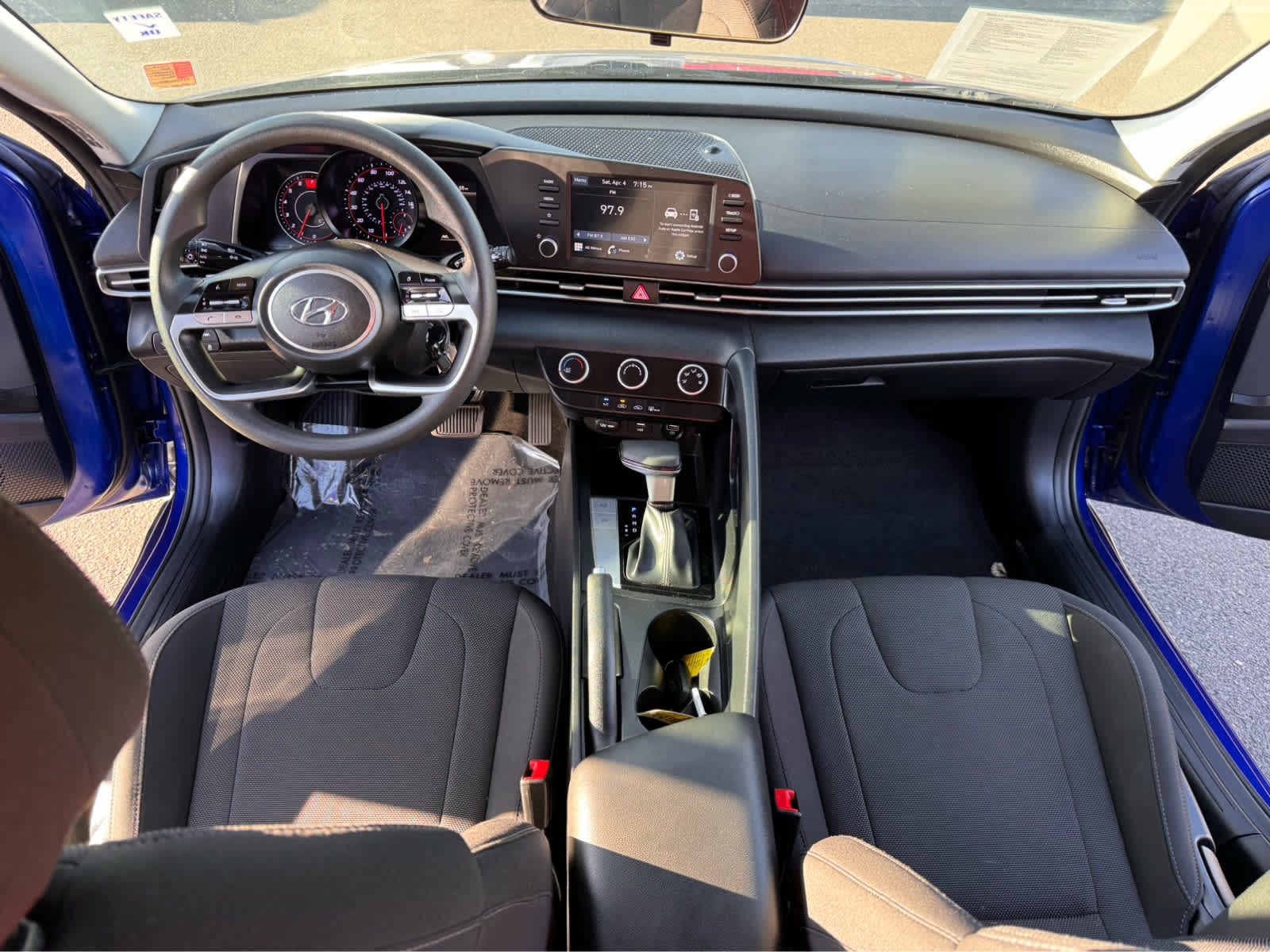 2021 Hyundai Elantra SE IVT