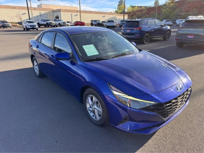 2021 Hyundai Elantra SE IVT