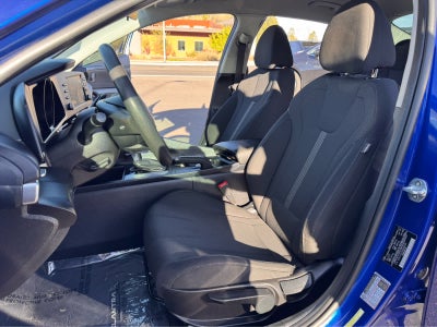 2021 Hyundai Elantra SE IVT