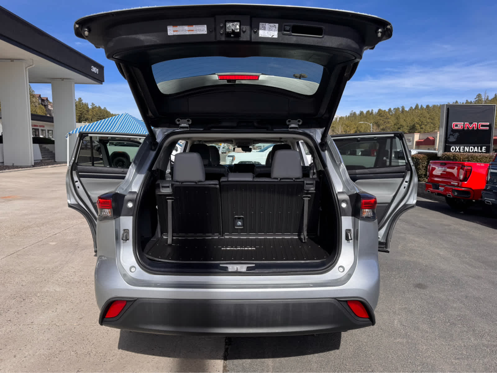 2024 Toyota Highlander XLE AWD