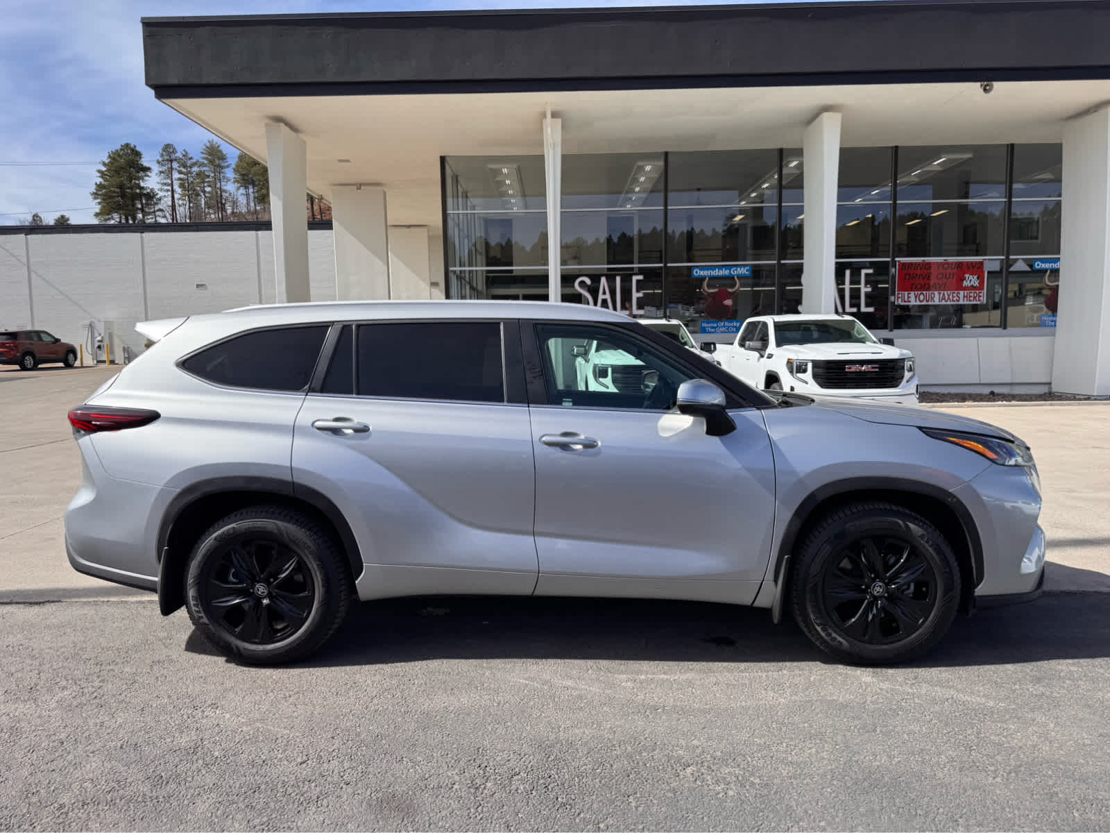 2024 Toyota Highlander XLE AWD