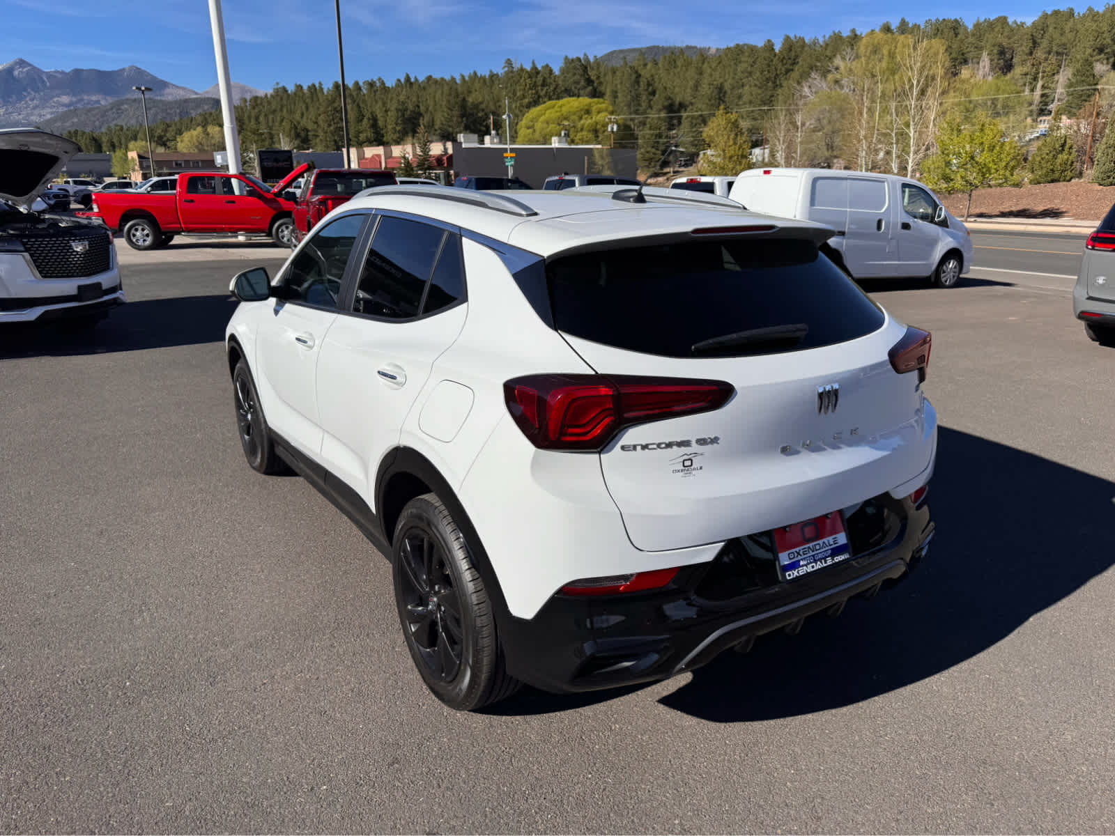 2024 Buick Encore GX FWD 4dr Sport Touring