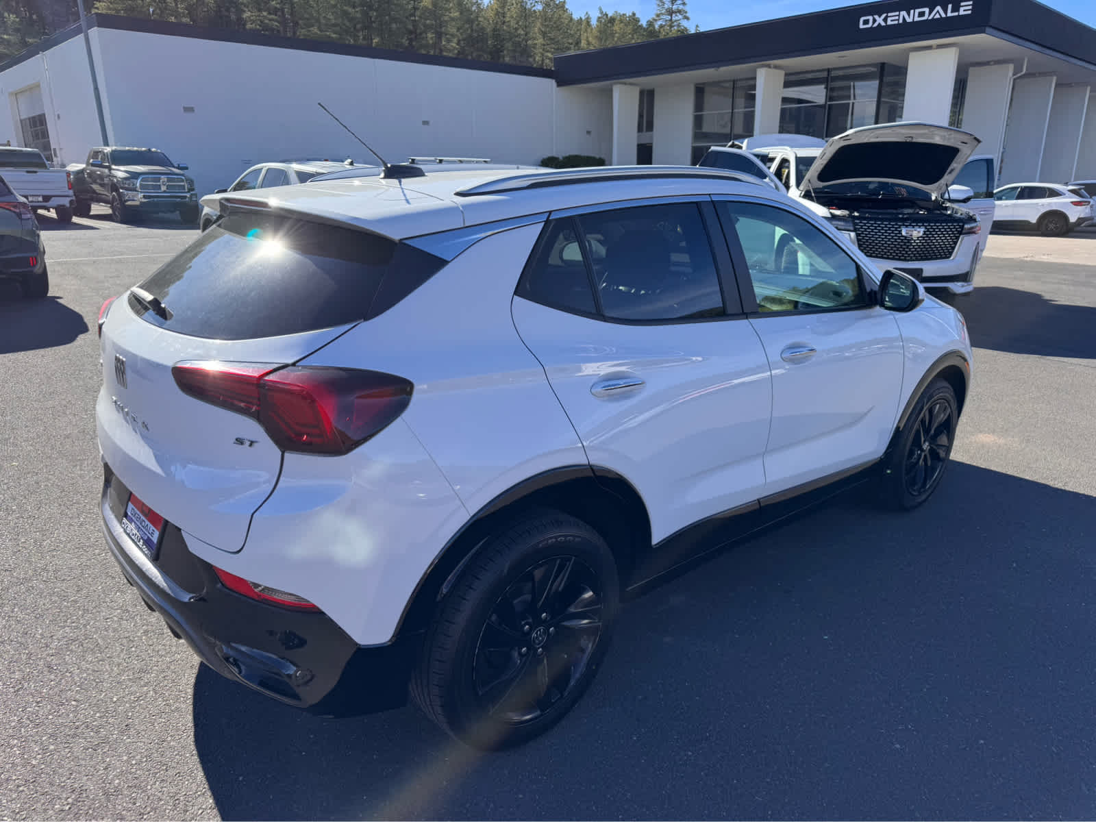2024 Buick Encore GX FWD 4dr Sport Touring