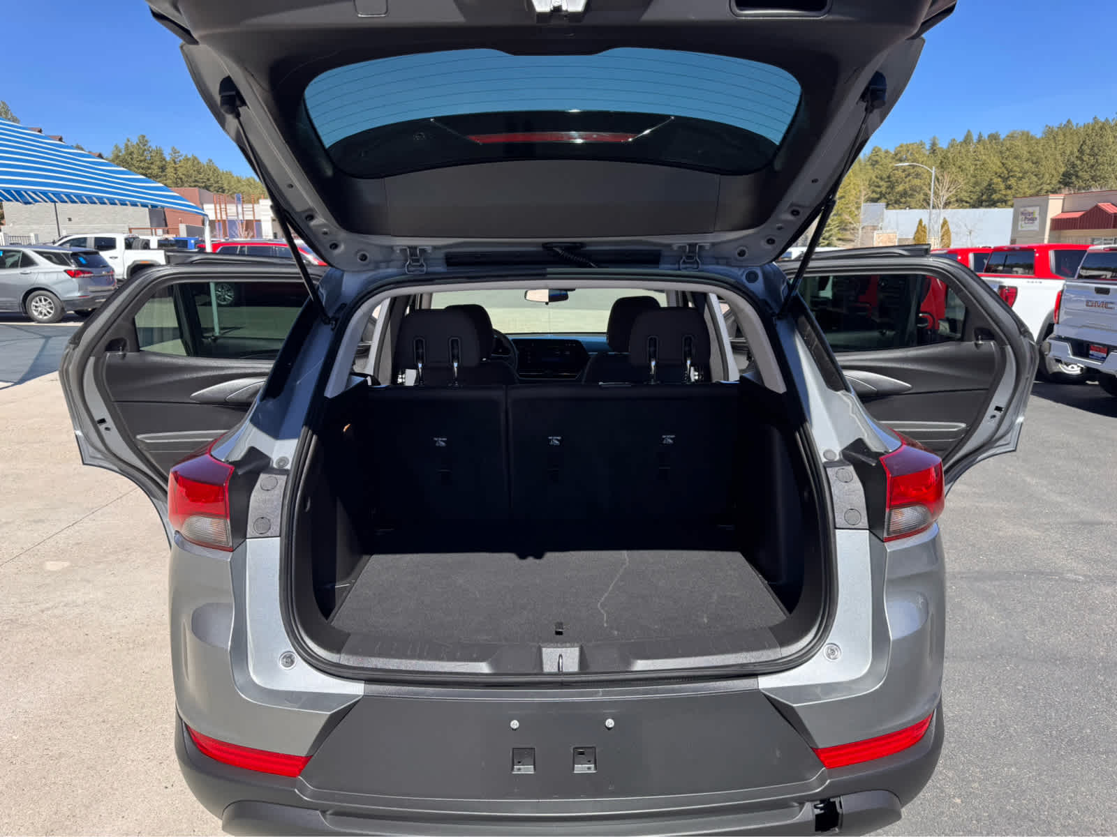 2026 Chevrolet TrailBlazer FWD 4dr LS