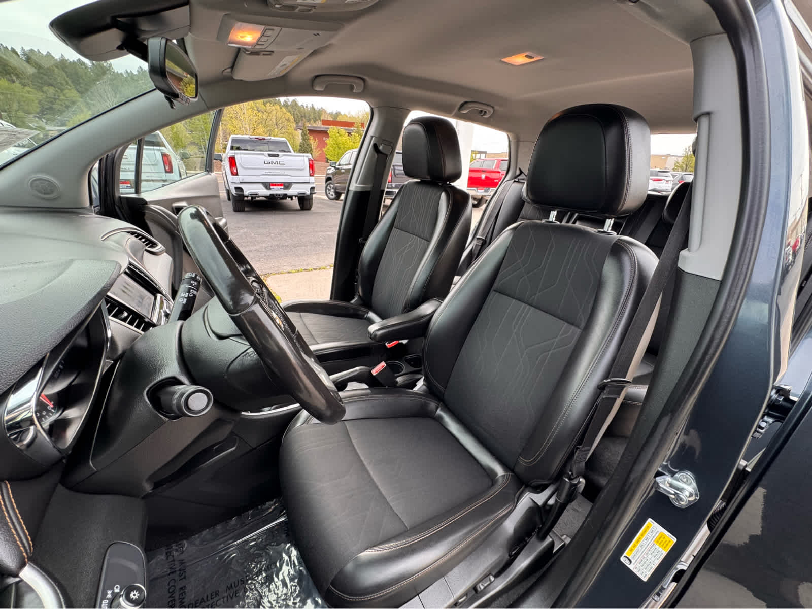 2022 Chevrolet Trax AWD 4dr LT