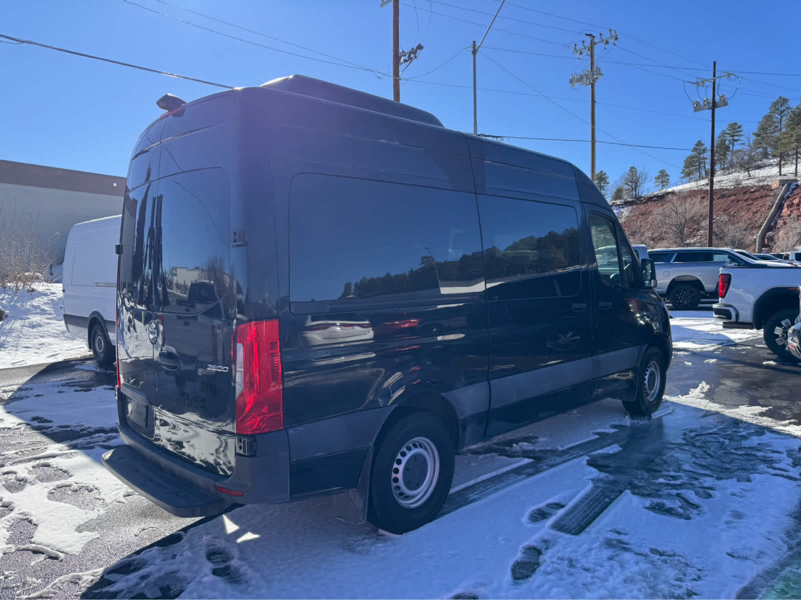 2019 Freightliner Sprinter Passenger 2500 High Roof V6 144 RWD