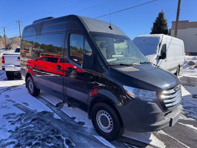 2019 Freightliner Sprinter Passenger 2500 High Roof V6 144 RWD