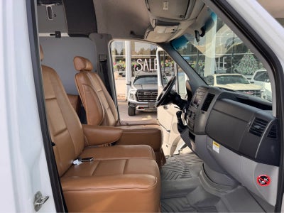2014 Mercedes-Benz Sprinter 2500 170