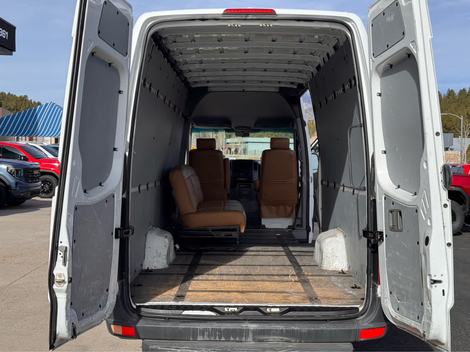 2014 Mercedes-Benz Sprinter 2500 170